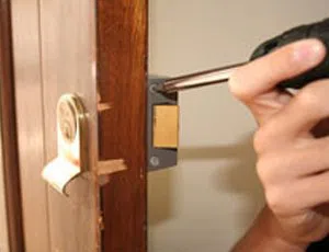 Locksmith Store Palmyra, NJ 856-506-3206 - change-locks-service
